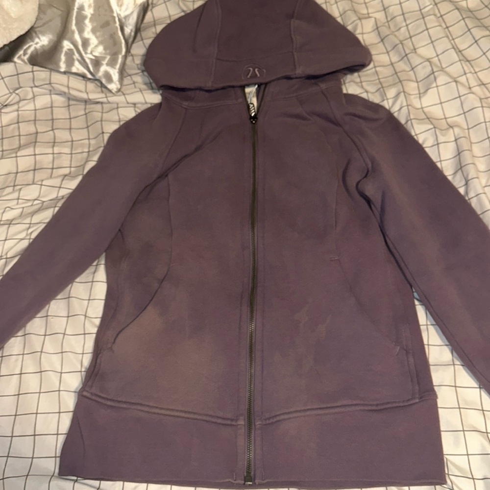 Lululemon Scuba